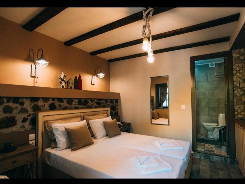 Axiokersa Suites Самотракі Екстер'єр фото